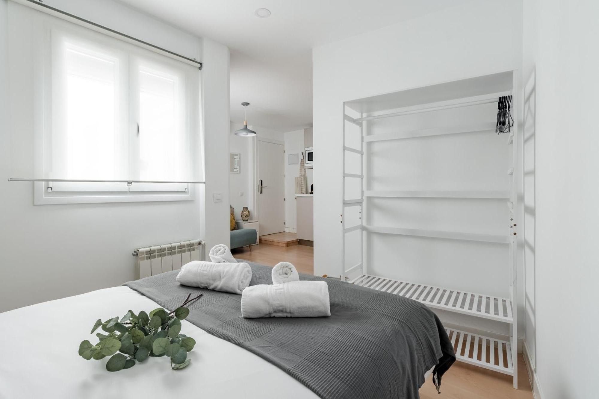 Charming Sol Studios Мадрид Екстериор снимка